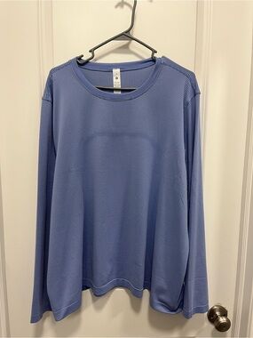 Lululemon Swiftly Relaxed Long Sleeve Blue And White Striped Size 14 NWT